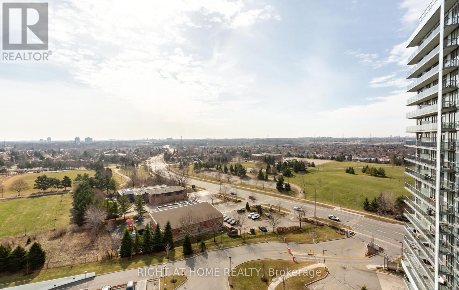 1207 - 4655 GLEN ERIN DRIVE Image 30