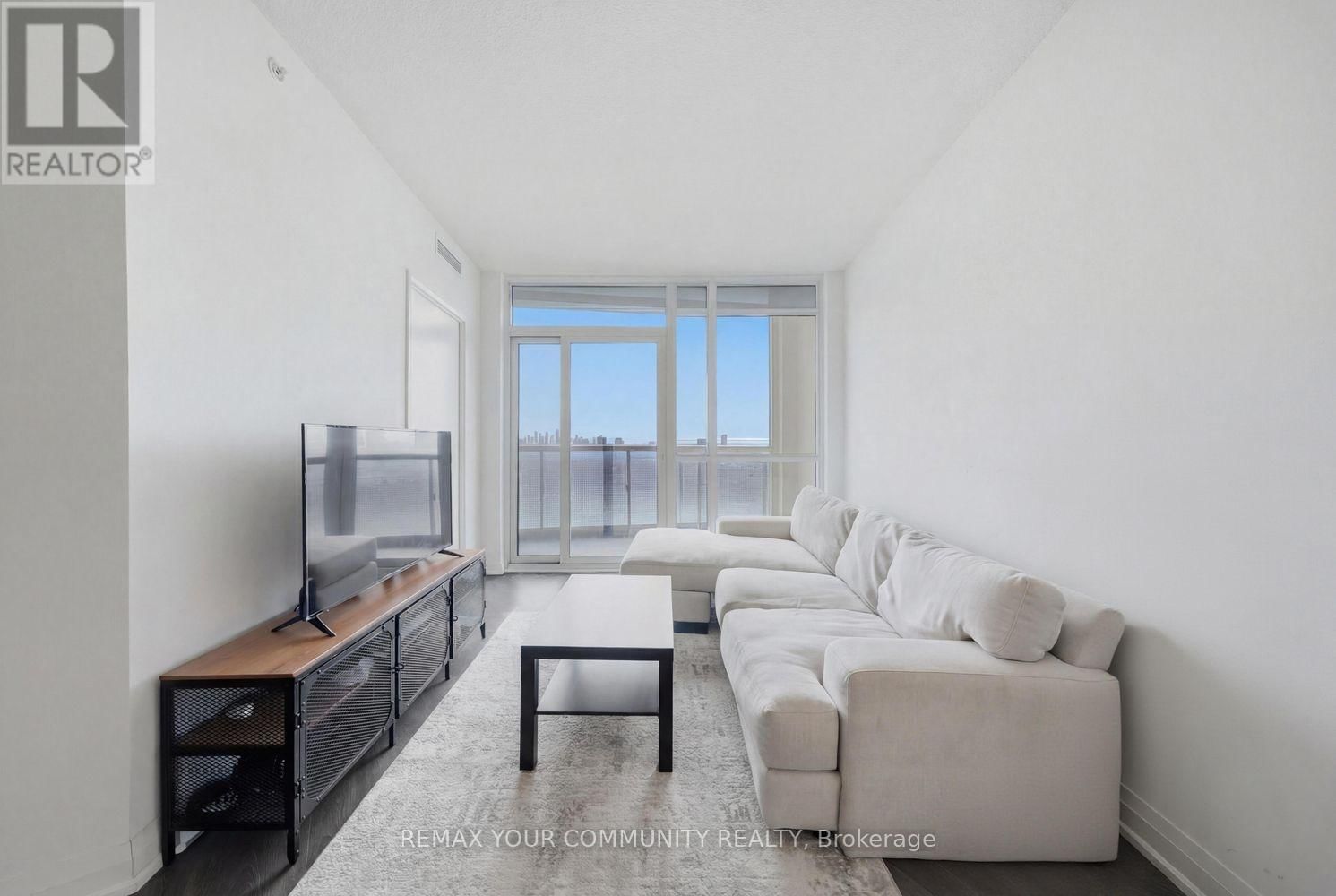 3107 - 30 GIBBS ROAD Image 16