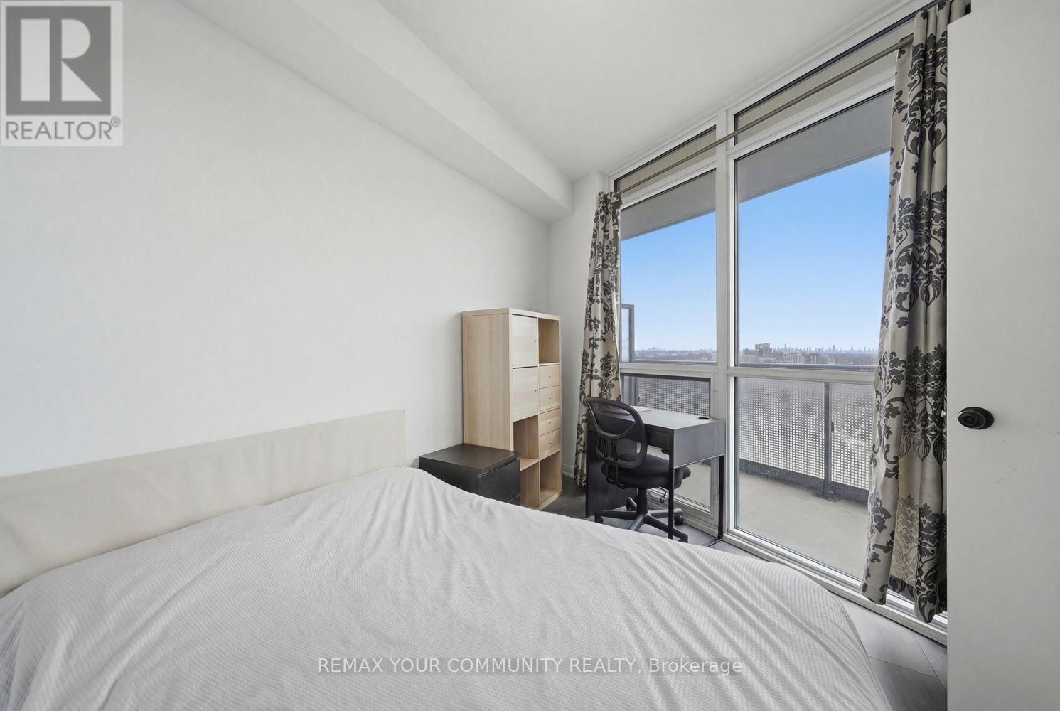 3107 - 30 GIBBS ROAD Image 26