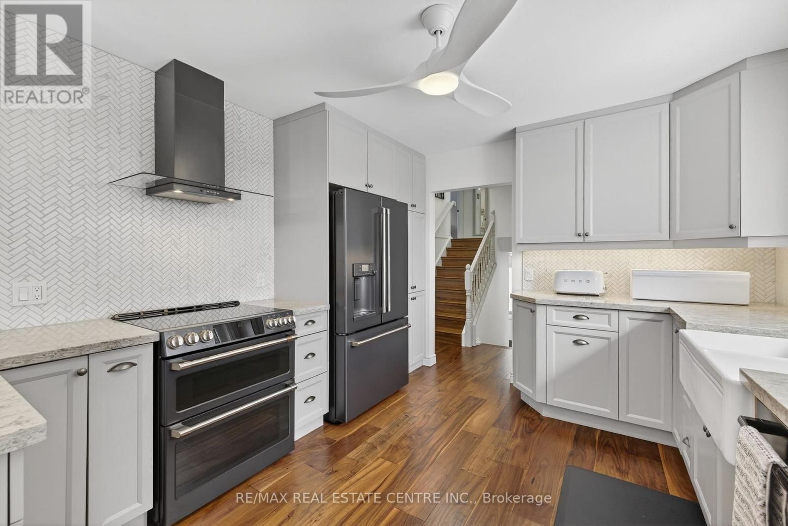 28 STARRVIEW CRESCENT Image 14