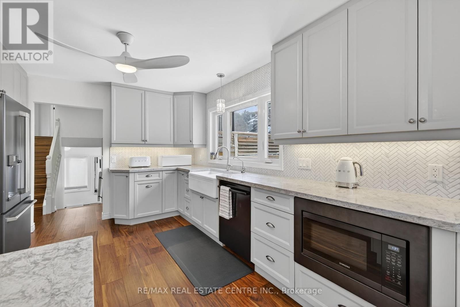 28 STARRVIEW CRESCENT Image 15