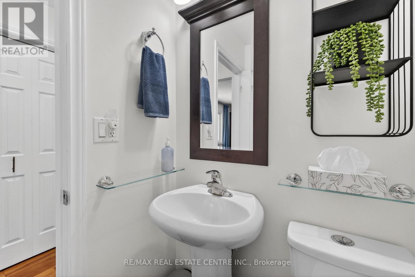 28 STARRVIEW CRESCENT Image 21