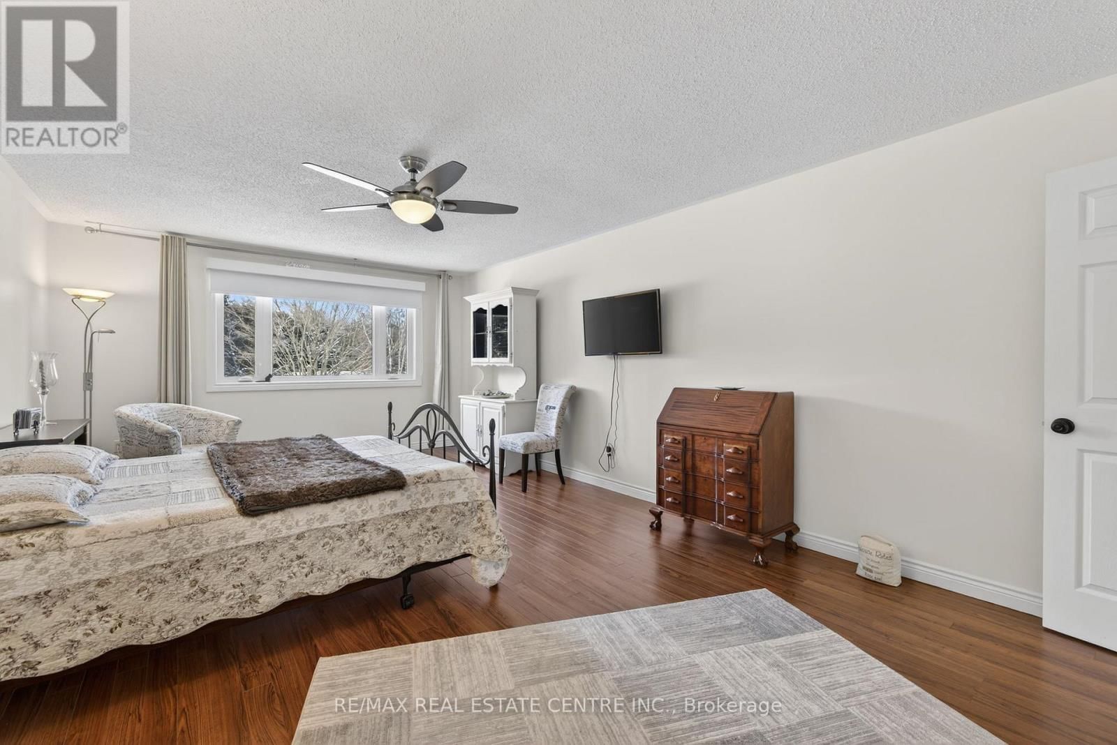 28 STARRVIEW CRESCENT Image 26