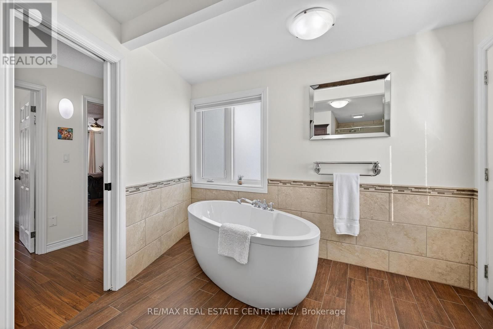 28 STARRVIEW CRESCENT Image 28