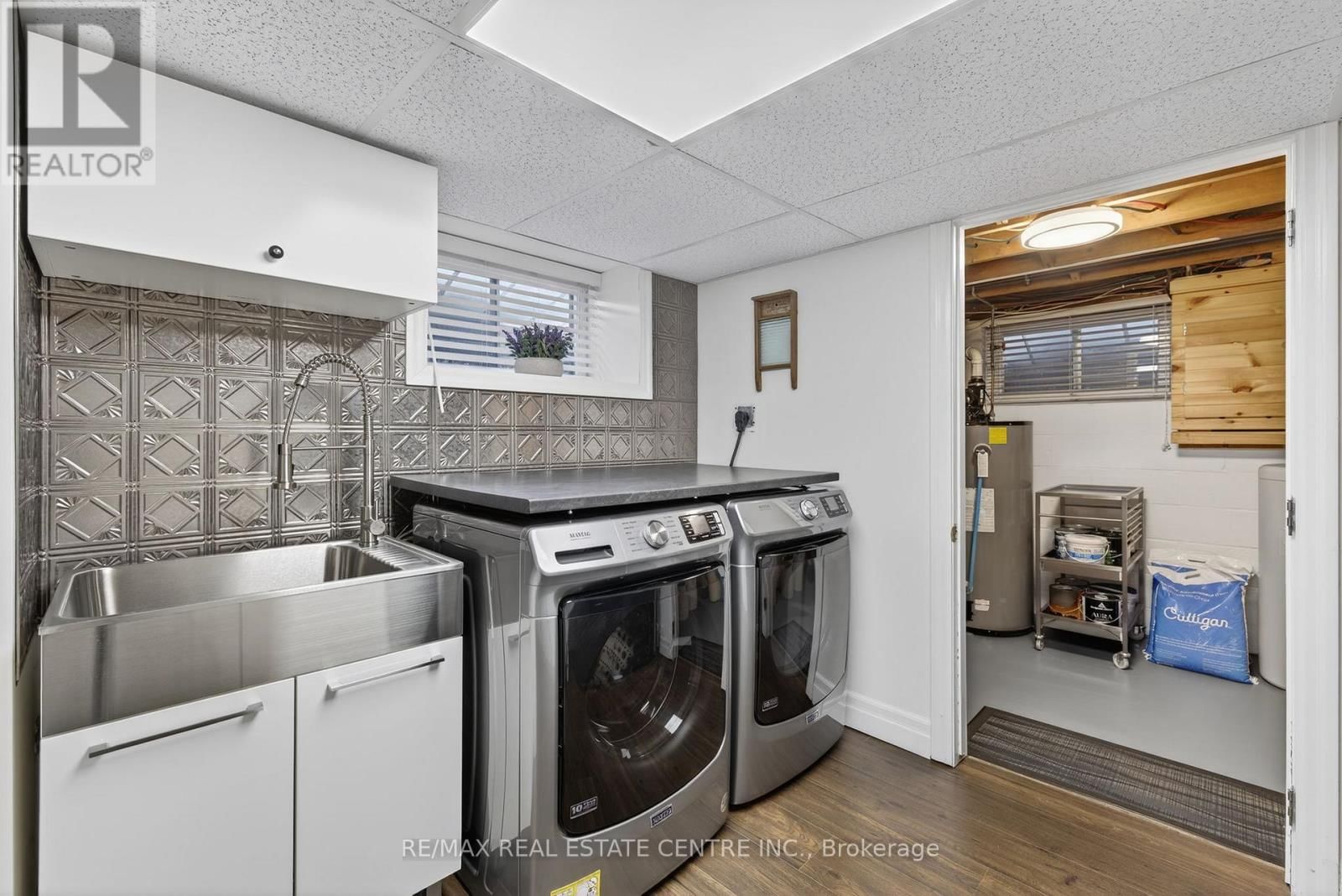 28 STARRVIEW CRESCENT Image 37