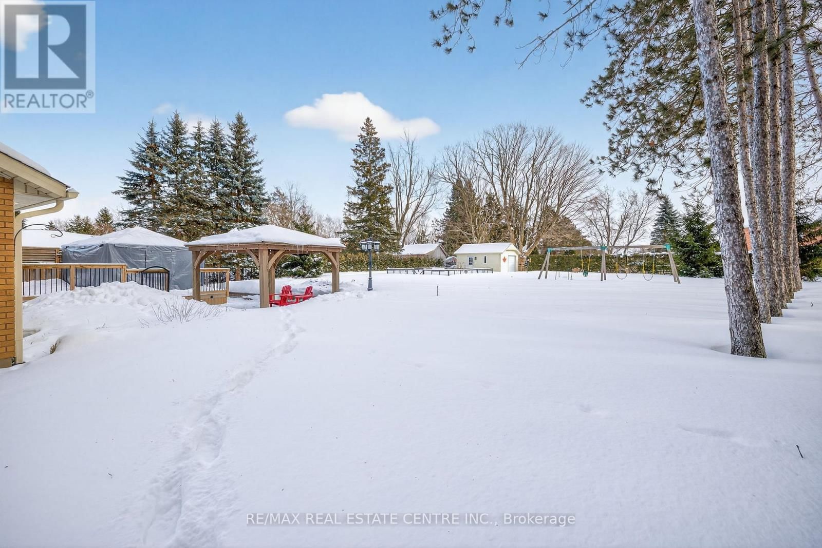 28 STARRVIEW CRESCENT Image 42