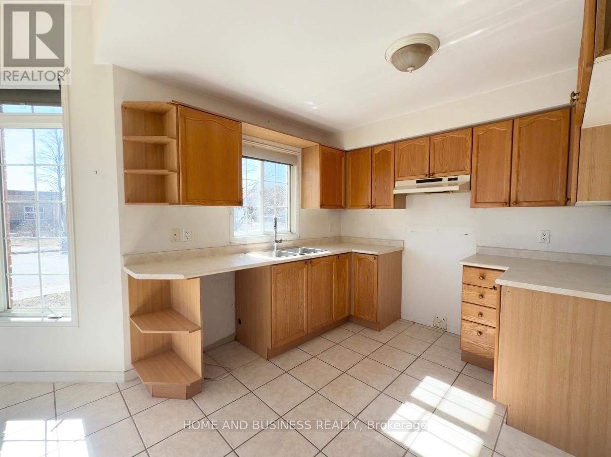 91 MONTGOMERY BOULEVARD Image 8