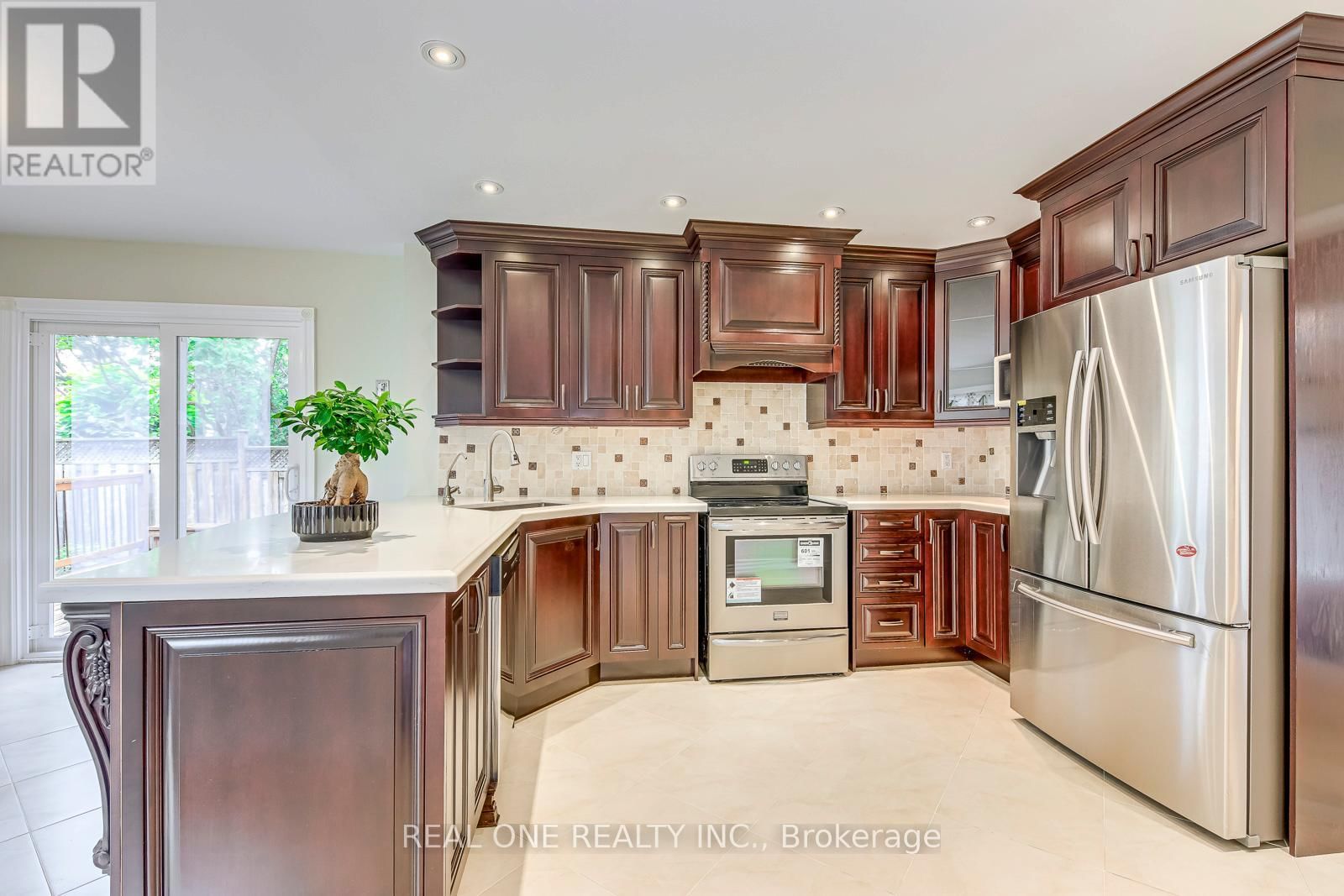 1237 WOODVIEW DRIVE Image 13