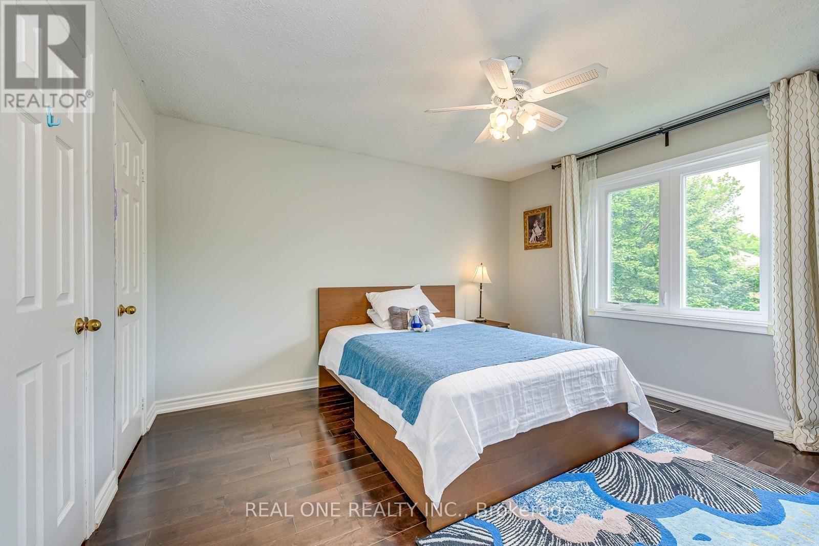 1237 WOODVIEW DRIVE Image 33