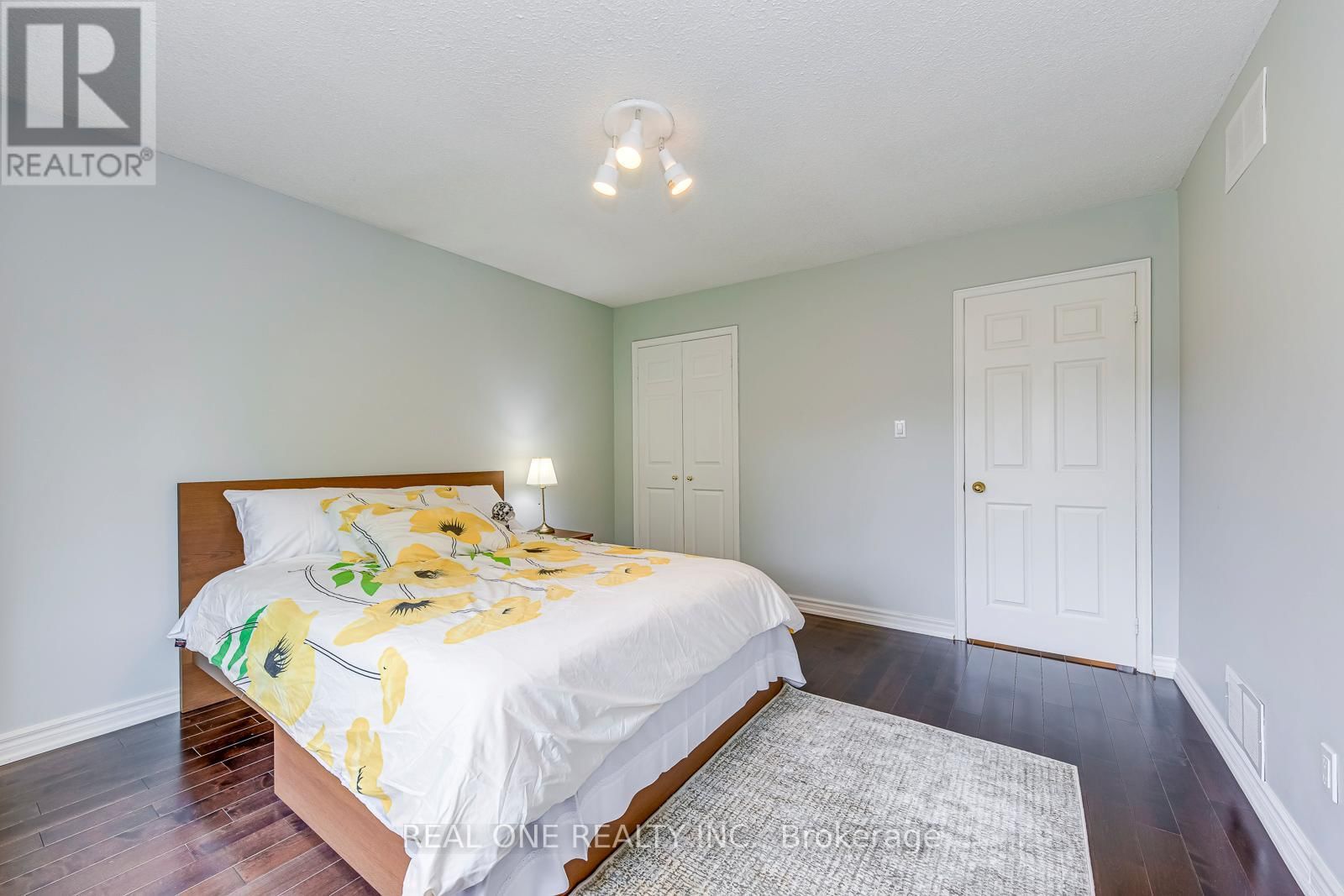 1237 WOODVIEW DRIVE Image 35