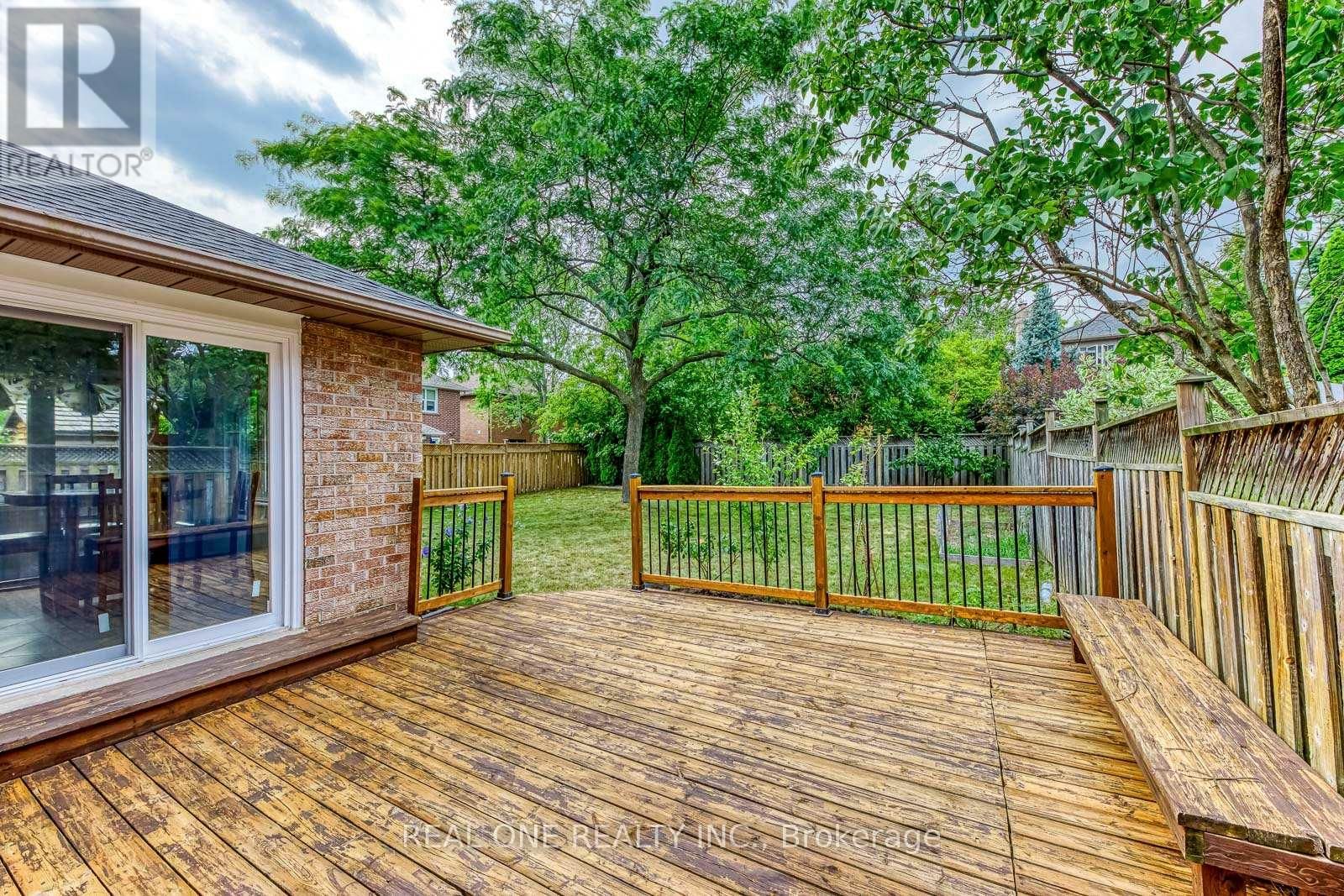 1237 WOODVIEW DRIVE Image 48