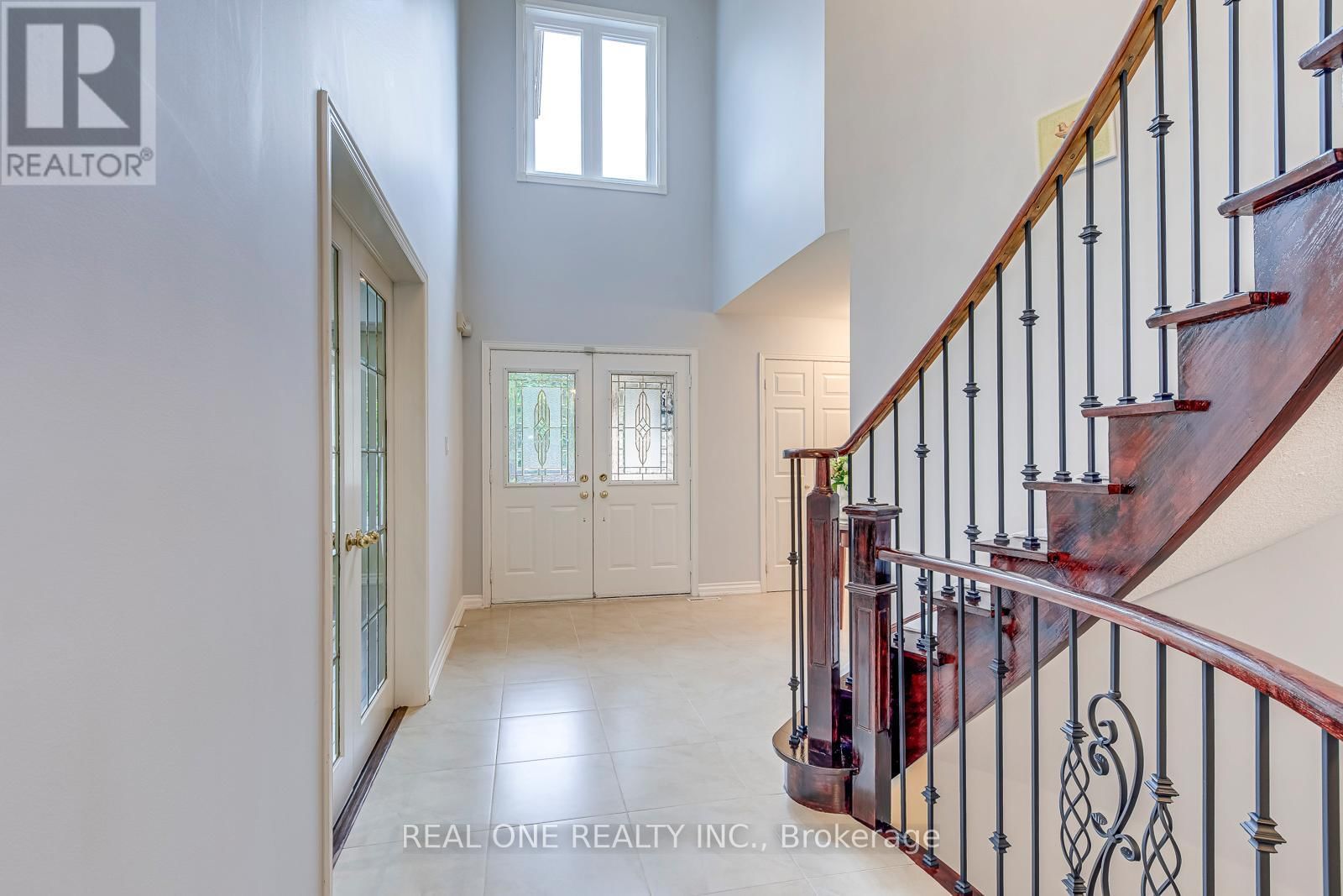 1237 WOODVIEW DRIVE Image 6