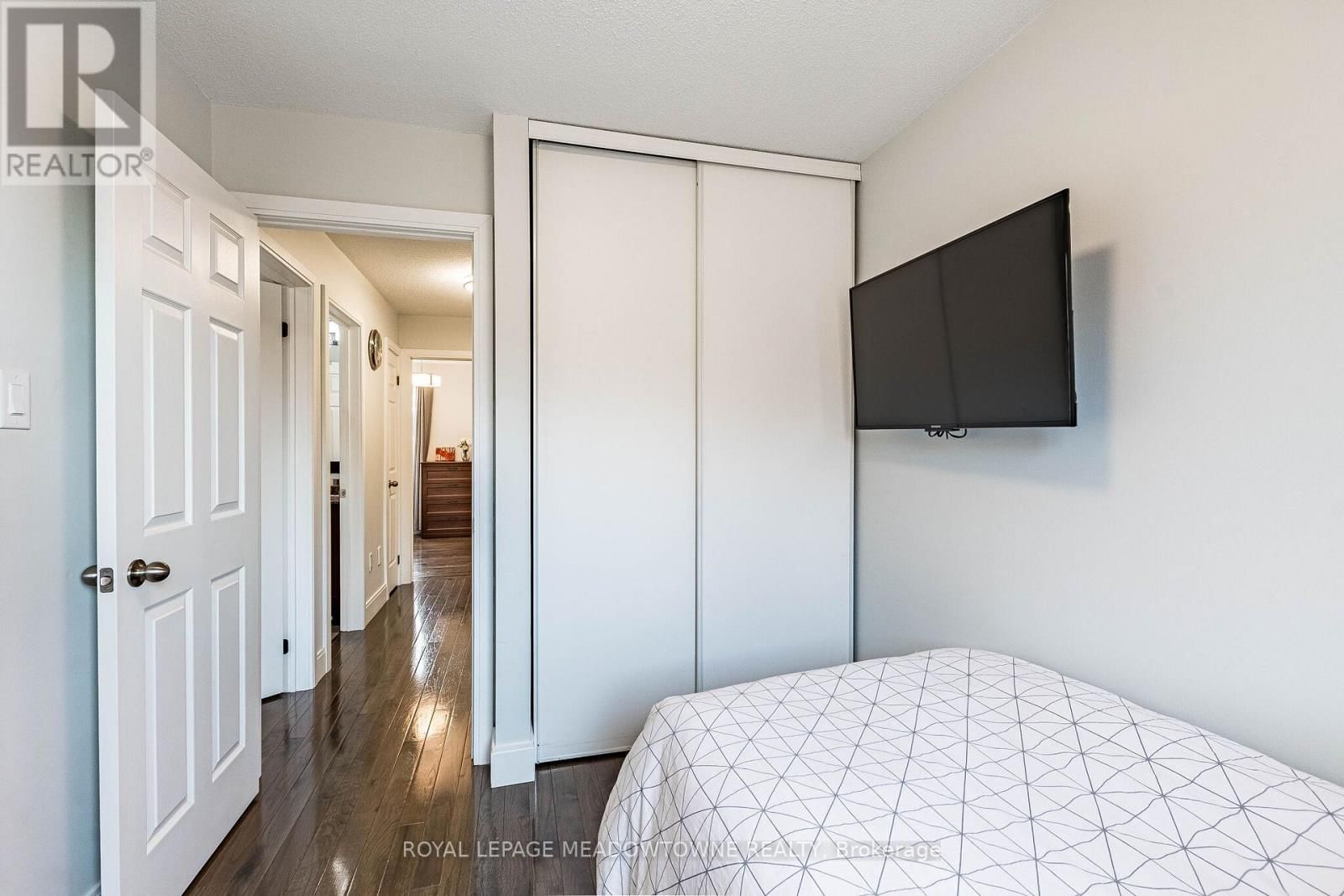 21 - 2300 BRAYS LANE Image 24