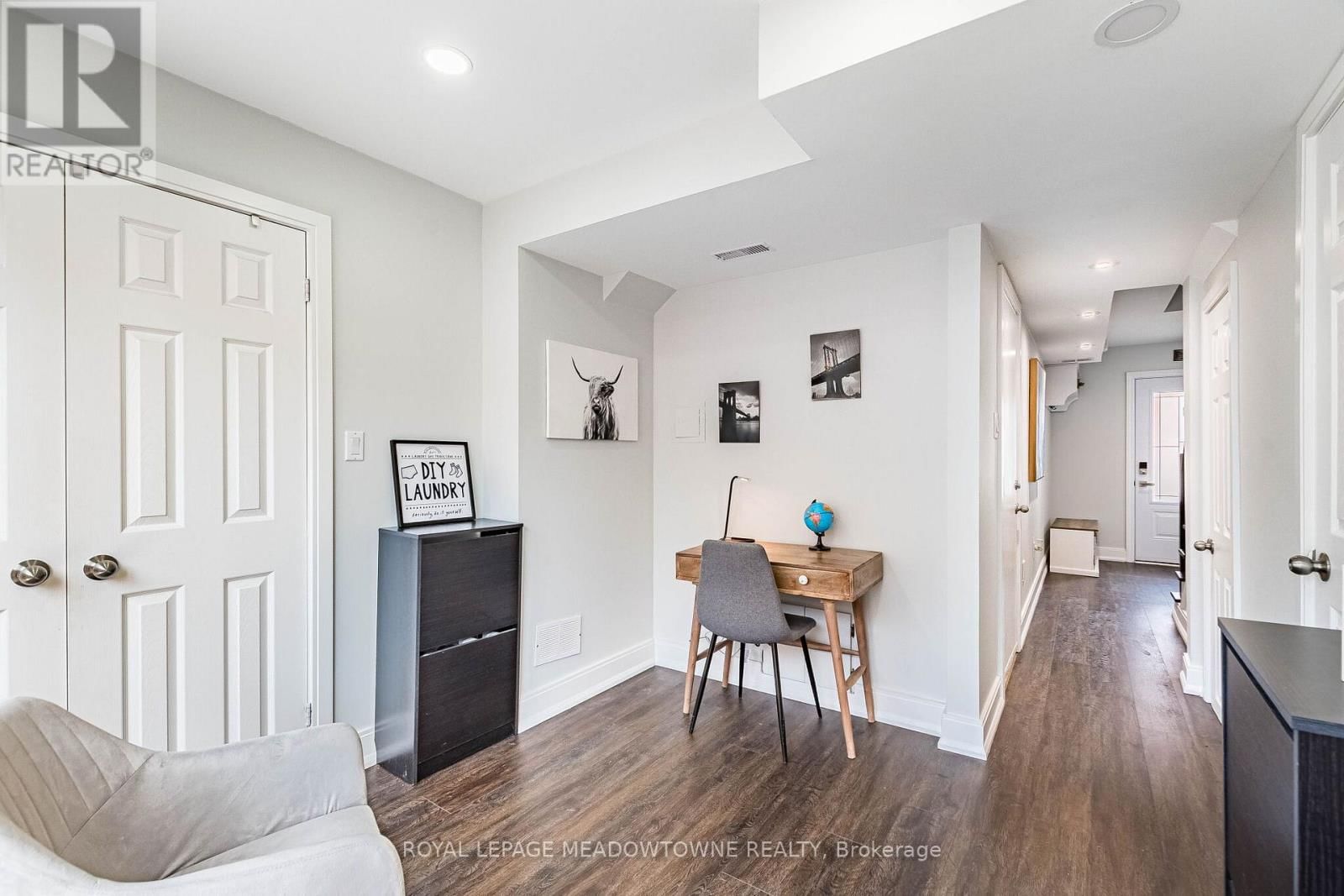 21 - 2300 BRAYS LANE Image 37