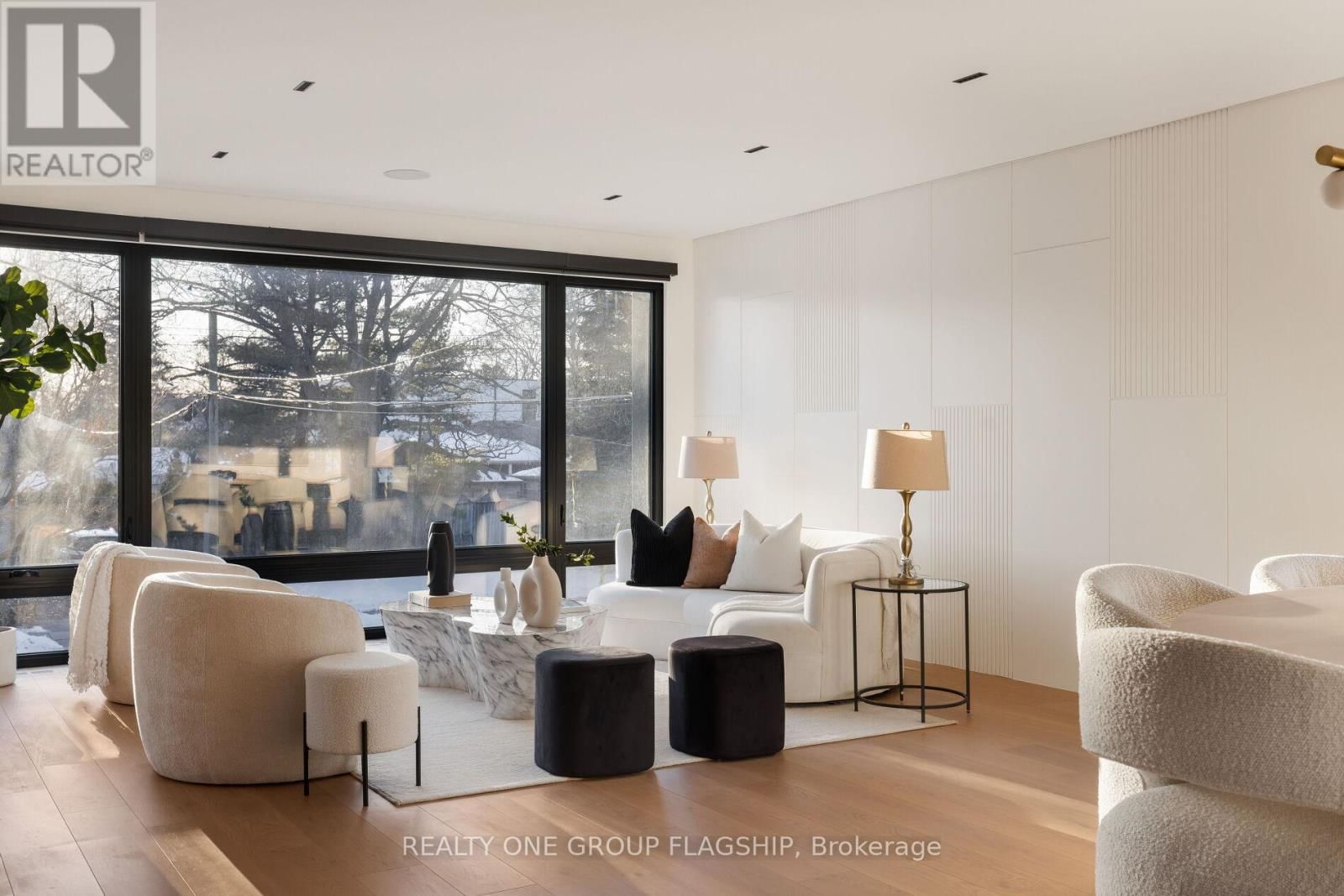 7 BENTLEY DRIVE Image 15