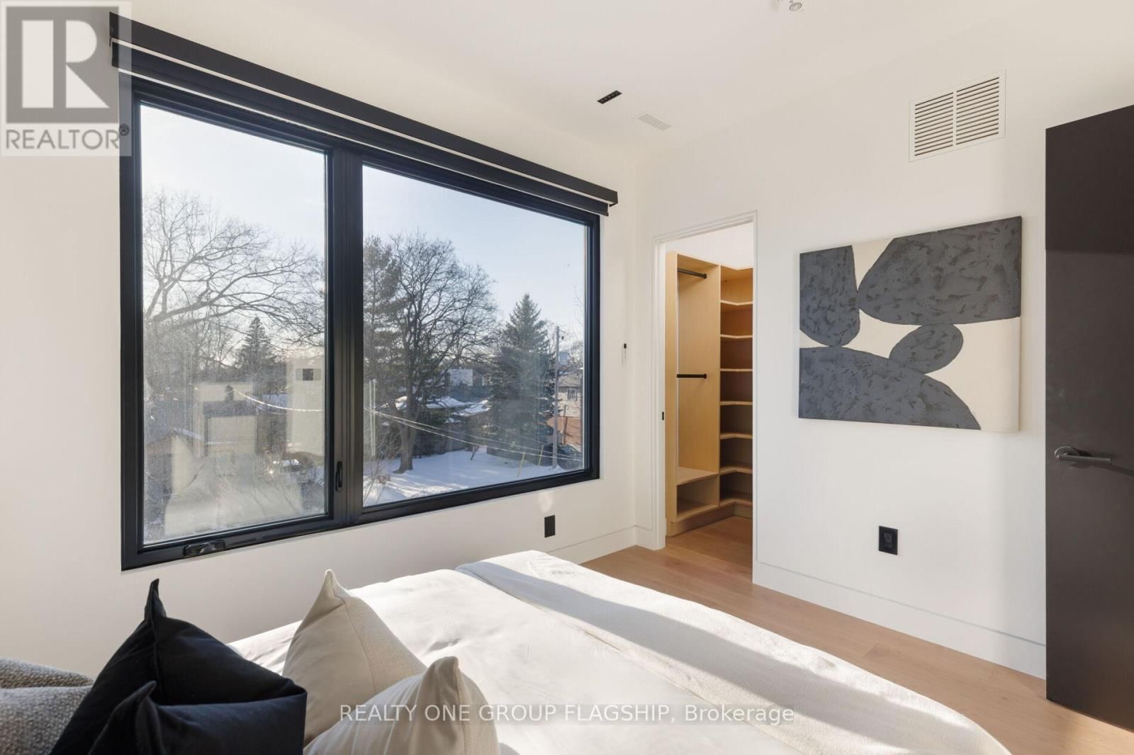 7 BENTLEY DRIVE Image 39