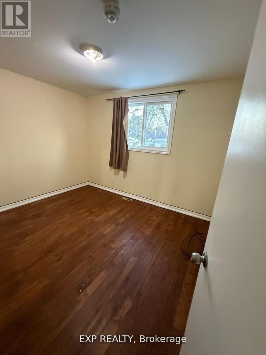 Upper - 17 GABLE DRIVE Image 10