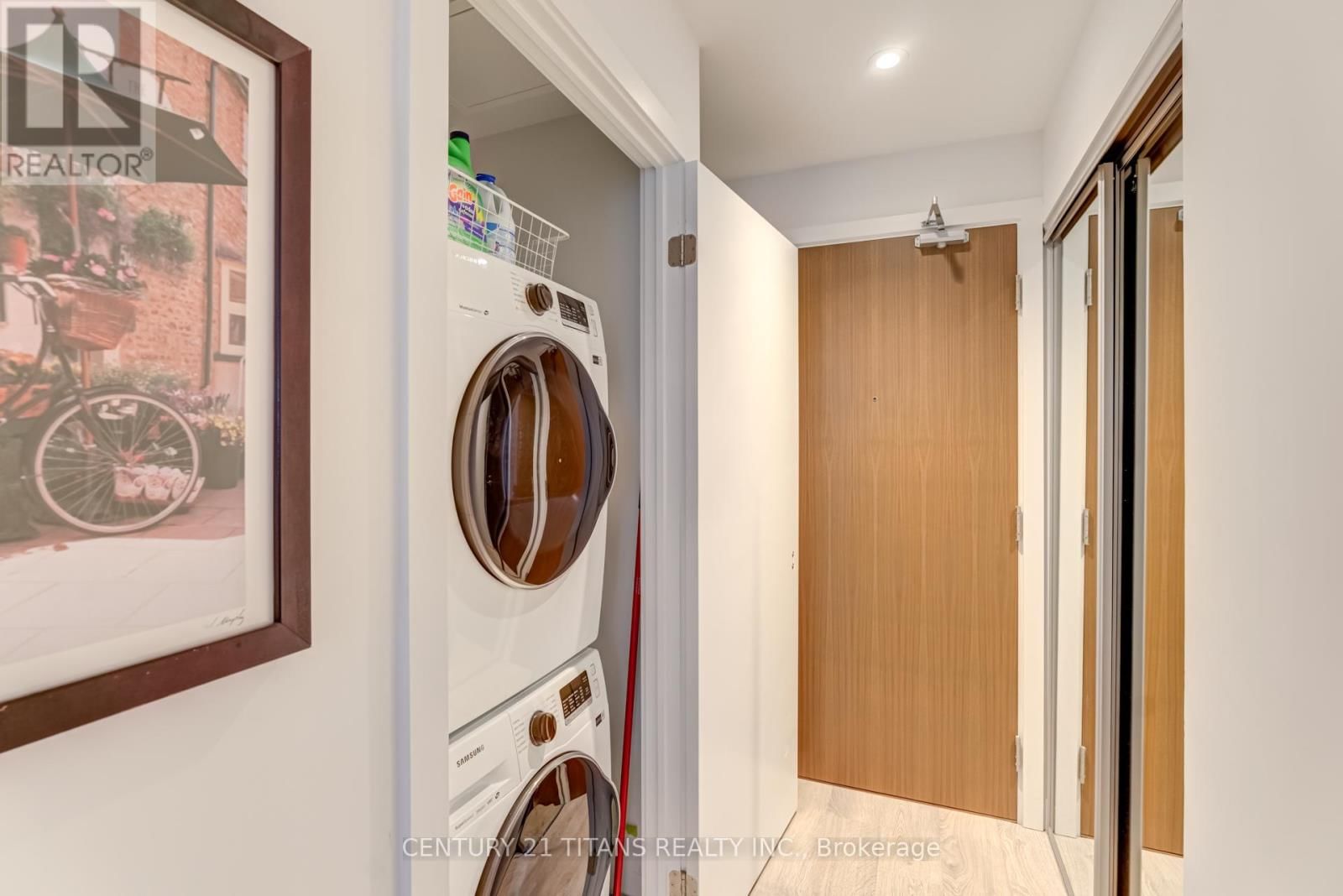 4010 - 1926 LAKESHORE BOULEVARD Image 27