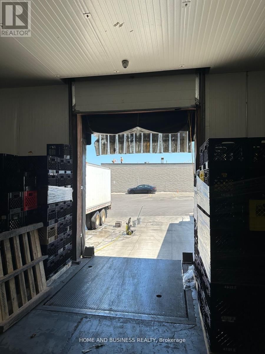 B - 1880 BONHILL ROAD Image 19