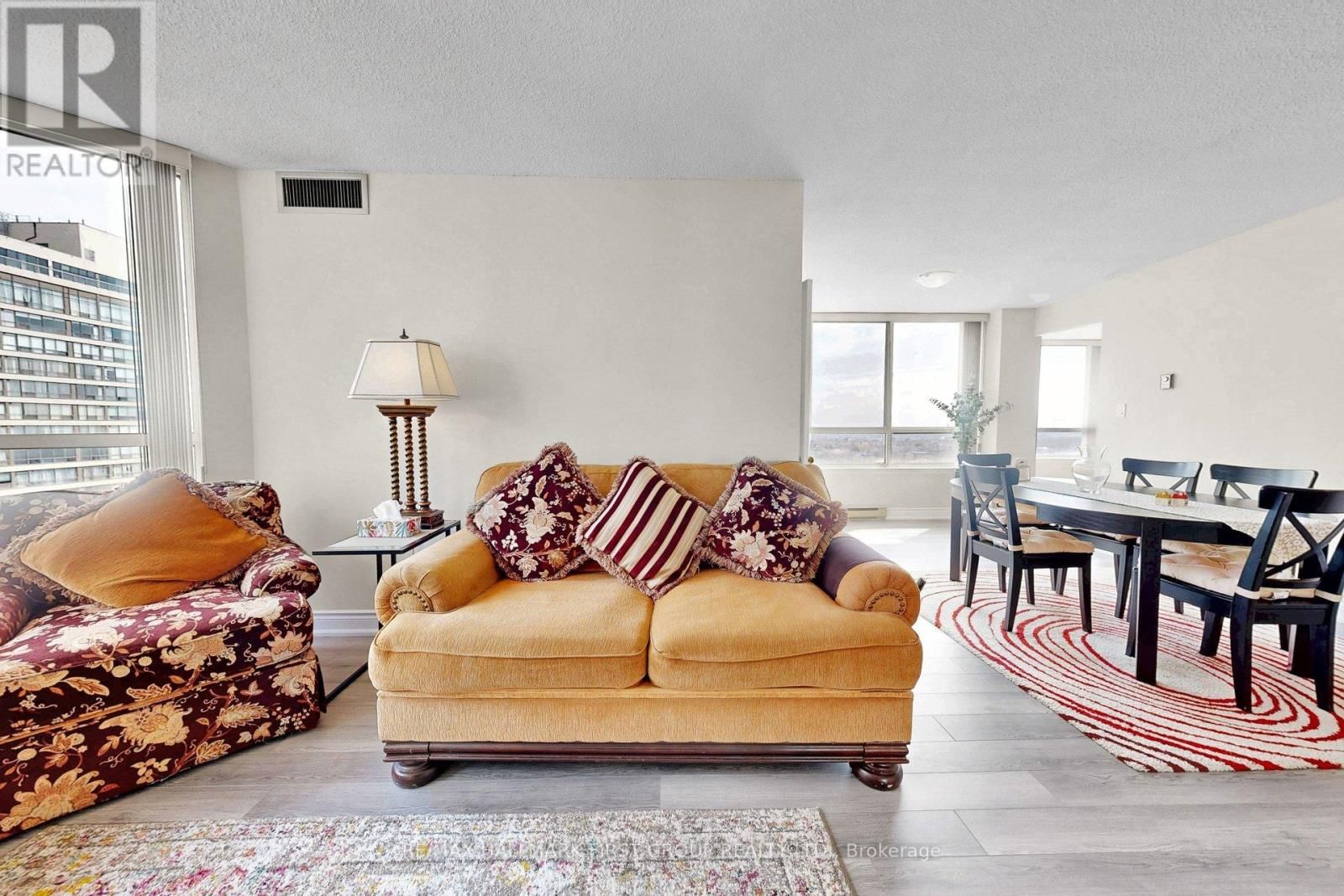 1603 - 3605 KARIYA DRIVE Image 12