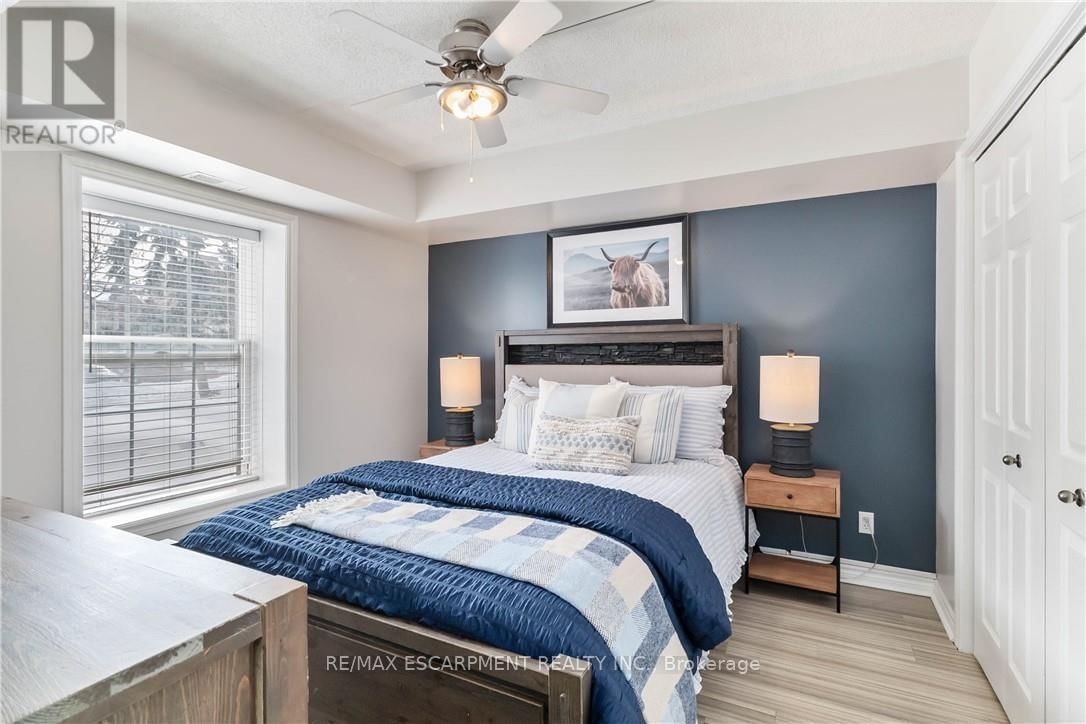 110 - 4015 KILMER DRIVE Image 22