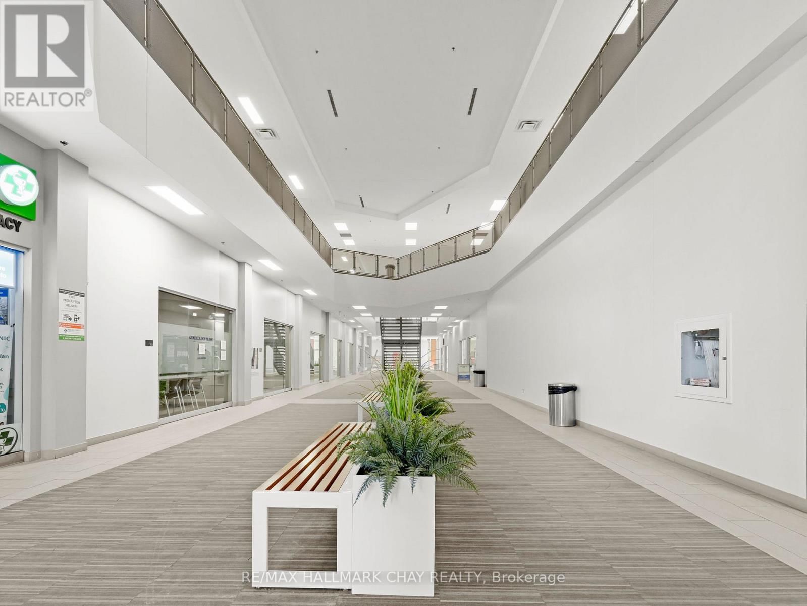 615 - 1275 FINCH AVENUE WEST Image 5