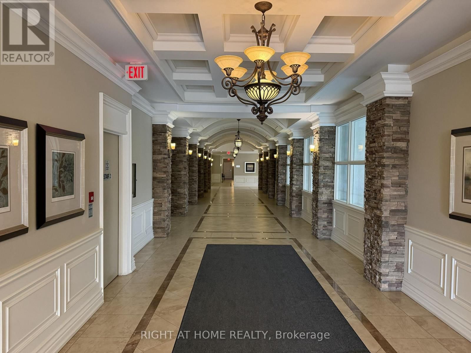 309 - 60 ANN STREET Image 3