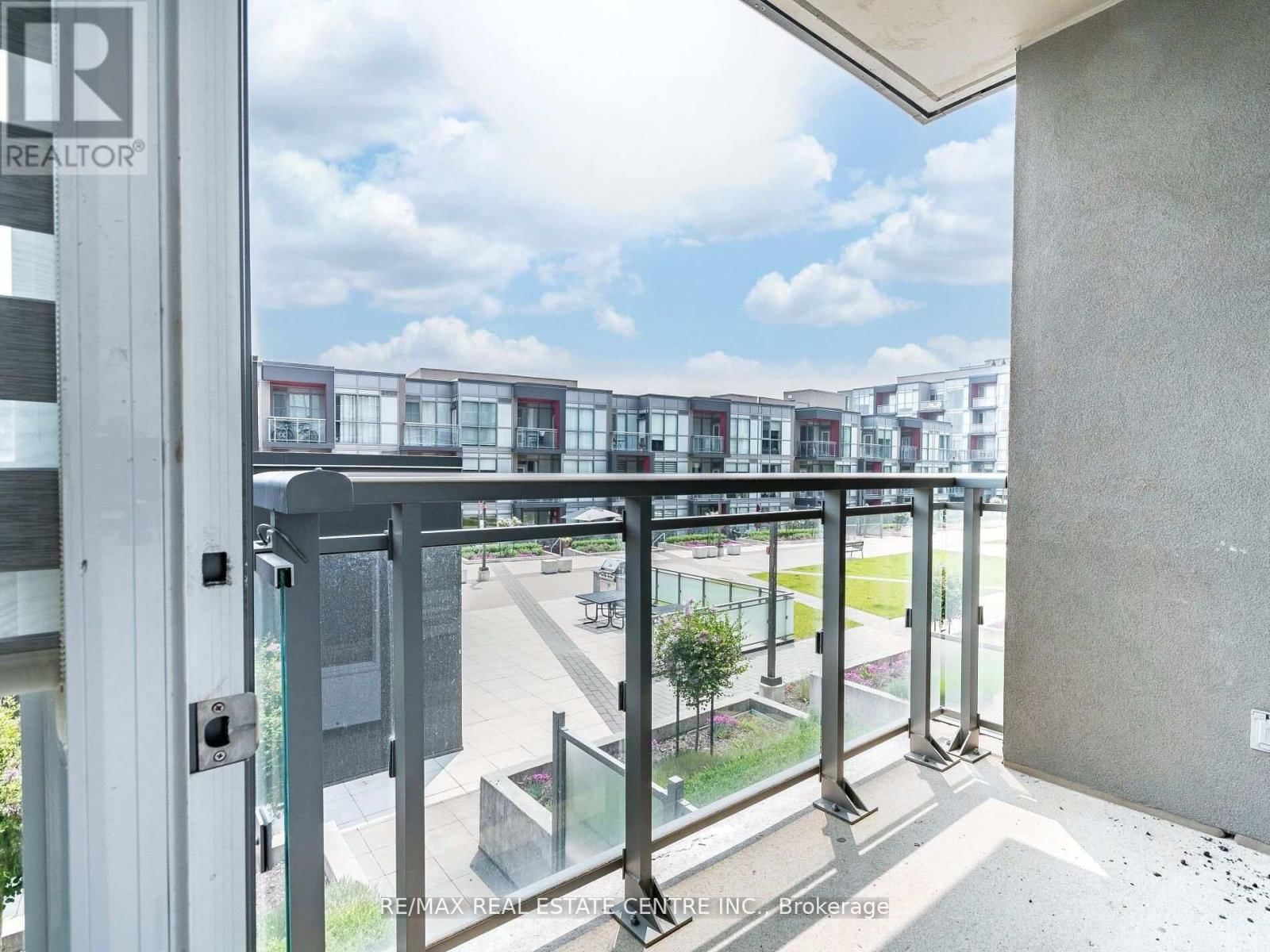 B314 - 5240 DUNDAS STREET Image 22