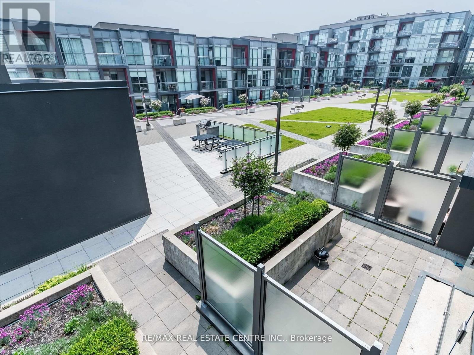 B314 - 5240 DUNDAS STREET Image 24