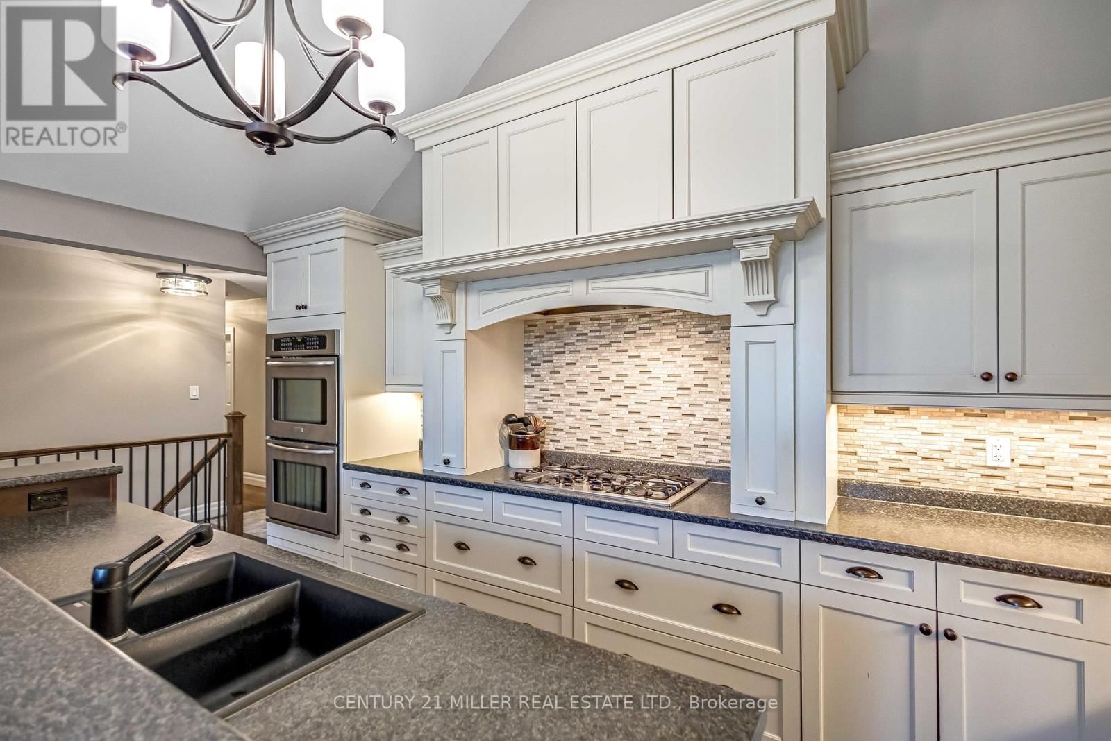 1898 WATERDOWN ROAD Image 11