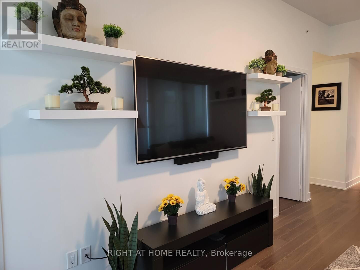 438 - 30 SHORE BREEZE DRIVE EAST Image 14