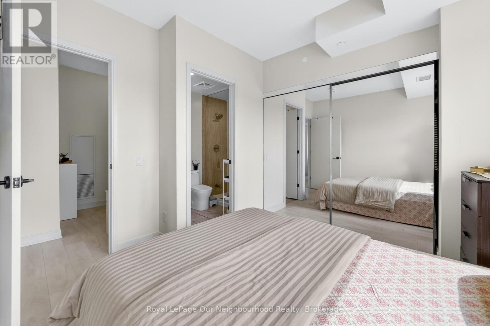 1605 - 8010 DERRY ROAD WEST Image 19