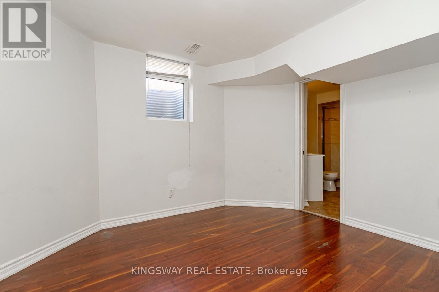 891 STONEBRIDGE AVENUE Image 30