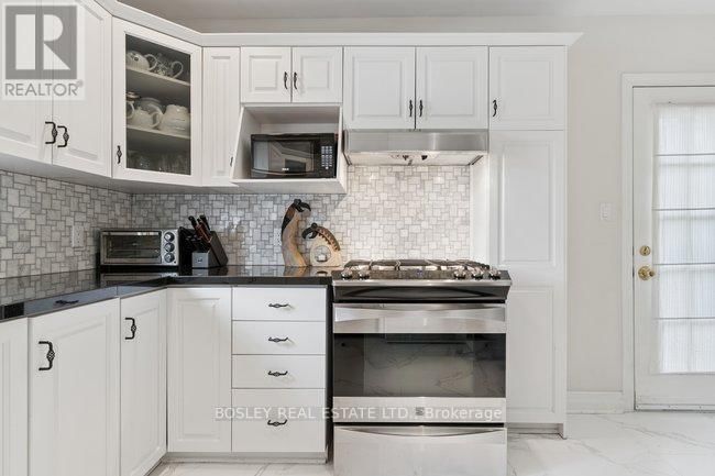 487 RUNNYMEDE ROAD Image 15