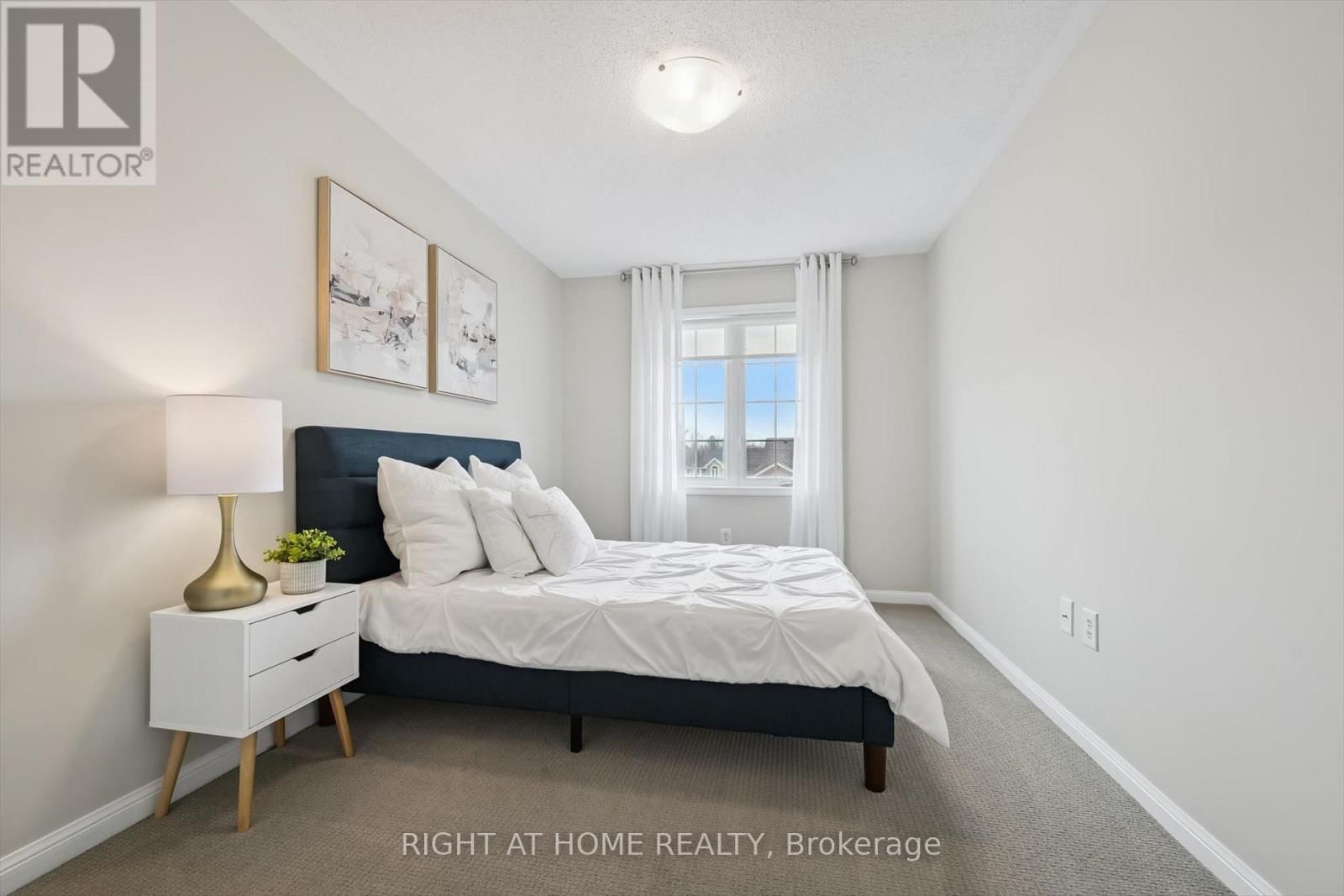 15 - 620 FERGUSON DRIVE Image 20