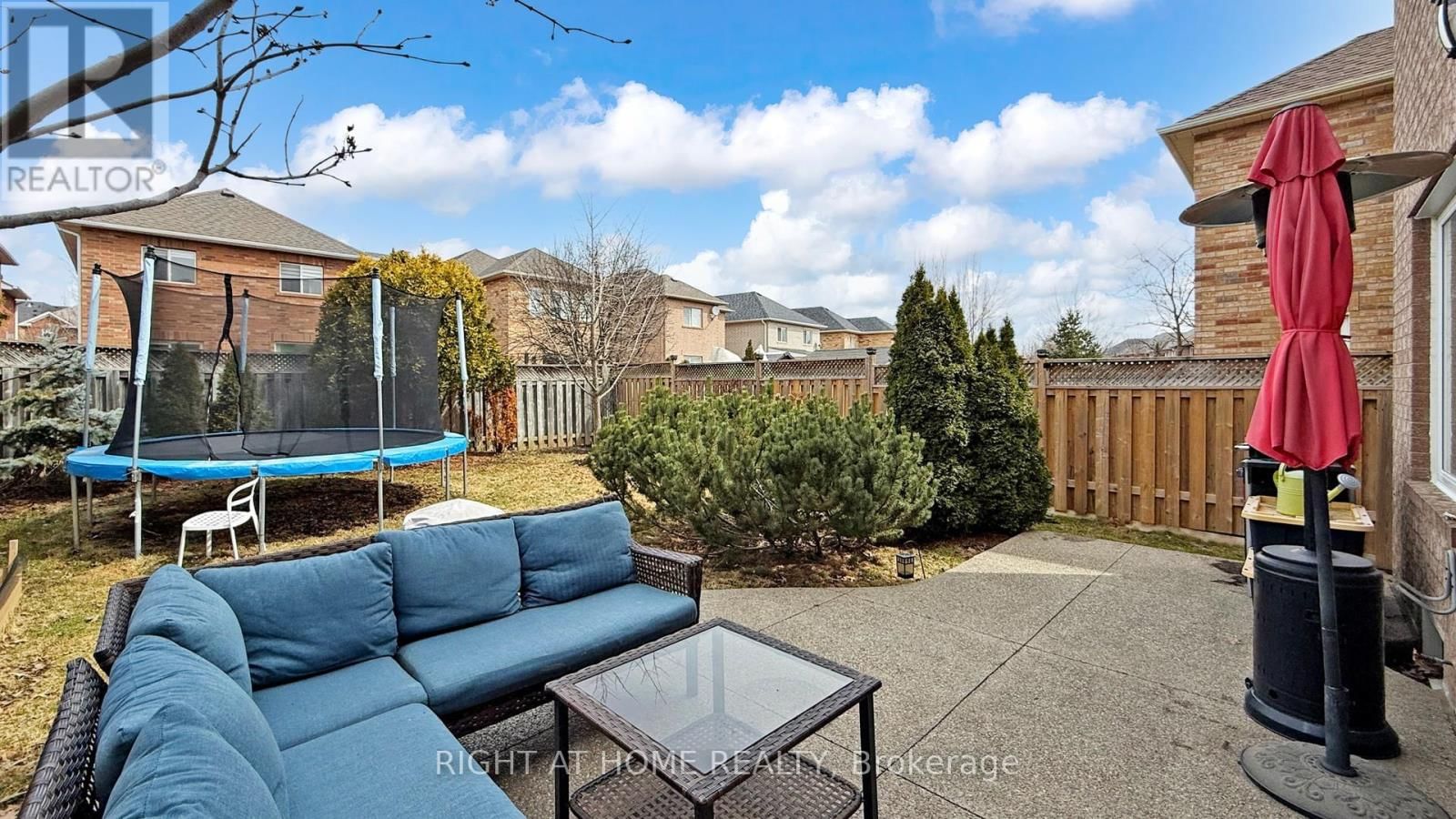 2499 LOGAN AVENUE Image 47