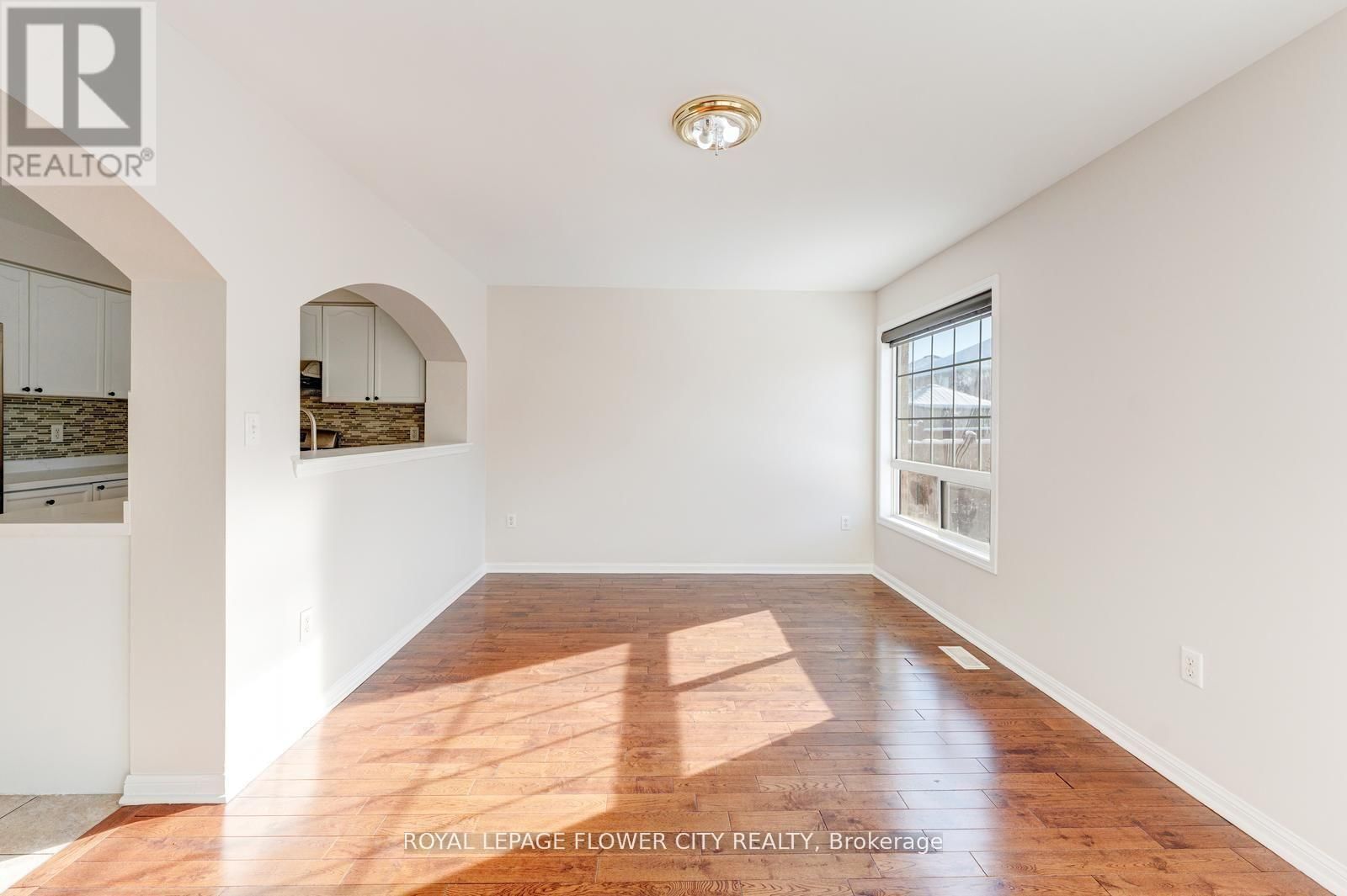 80 DWYER DRIVE Image 16