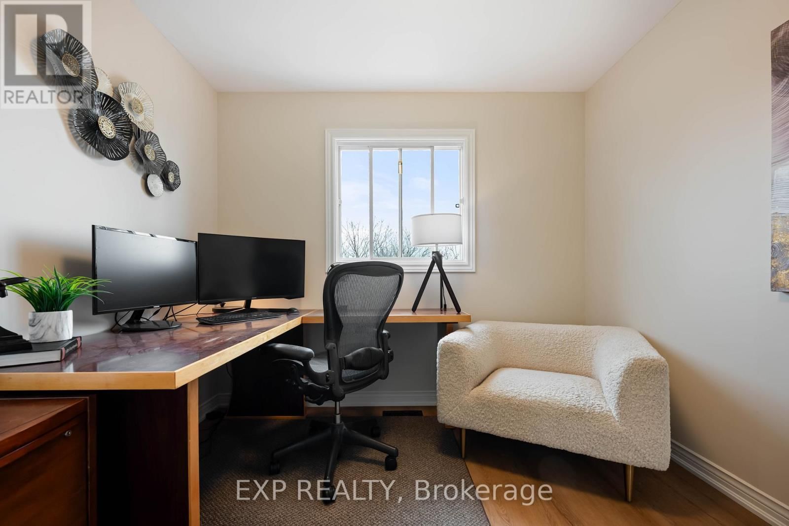 345 REBECCA DRIVE Image 36