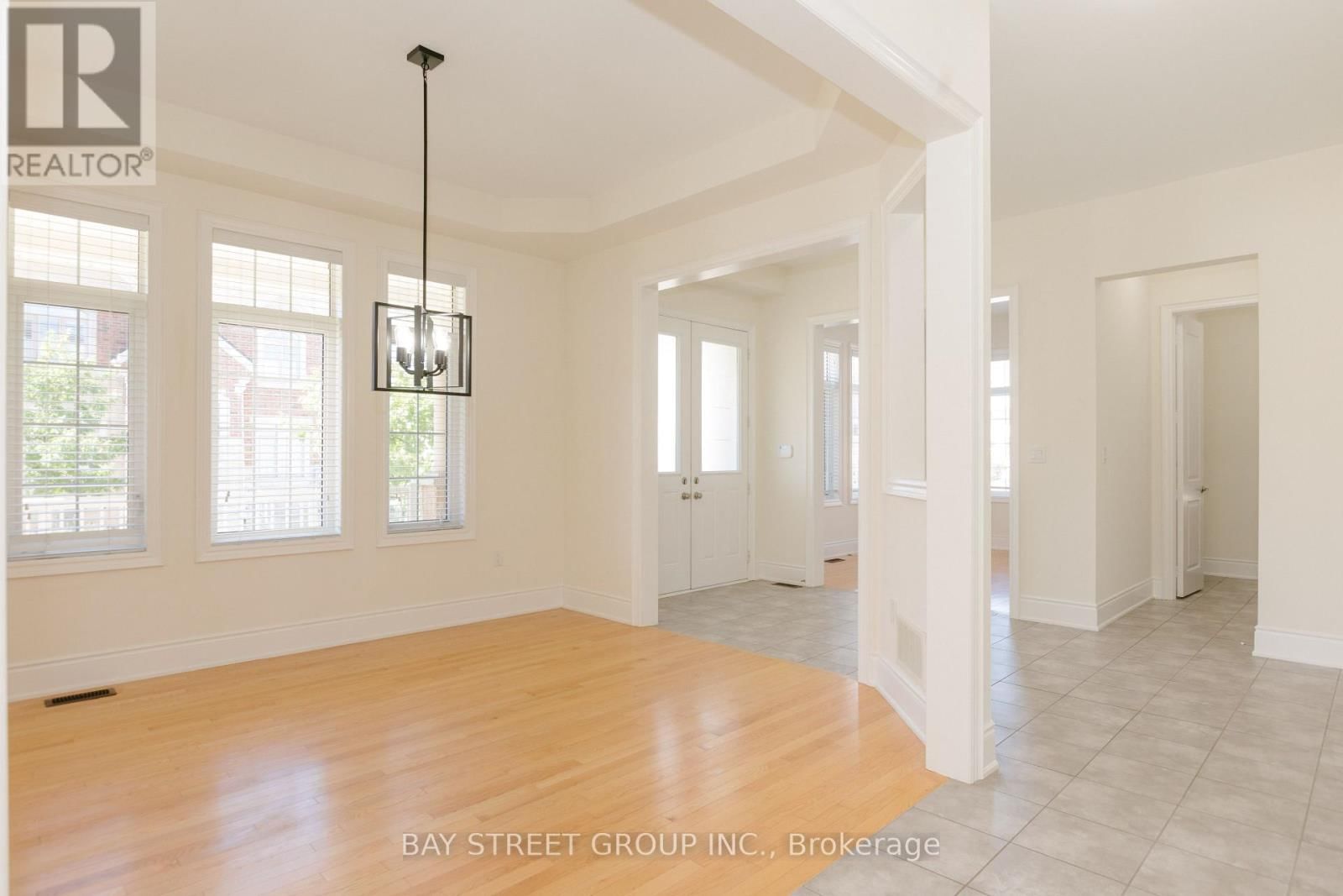 3127 STREAMWOOD PASS Image 3