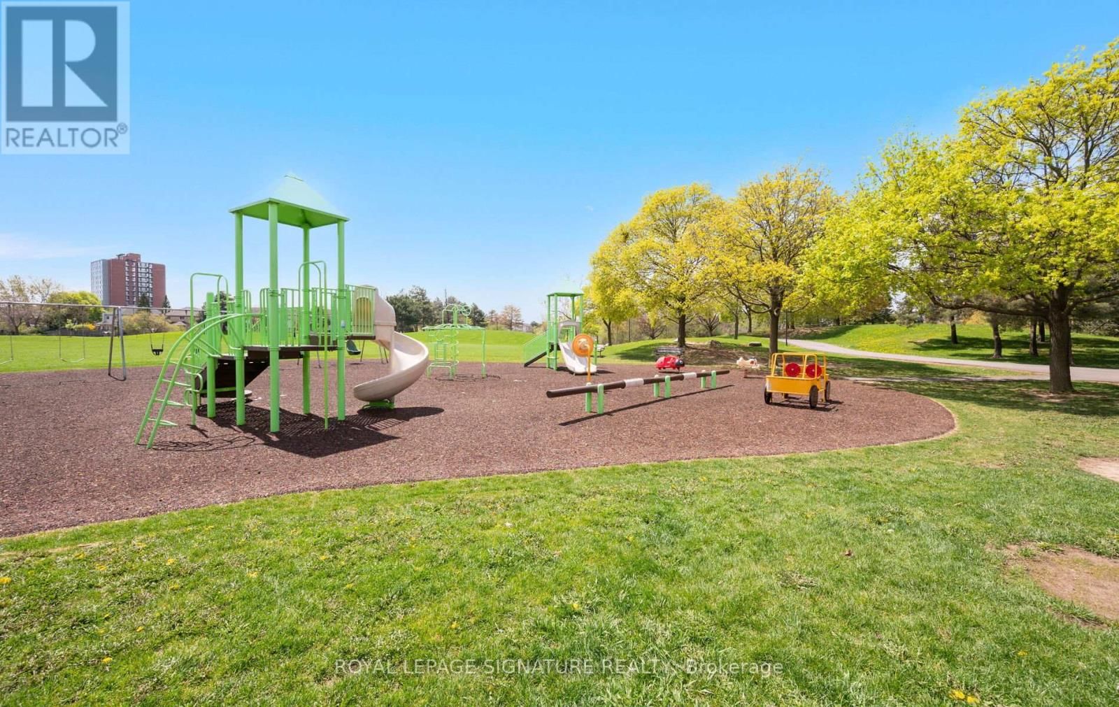 409 - 6500 MONTEVIDEO ROAD Image 20