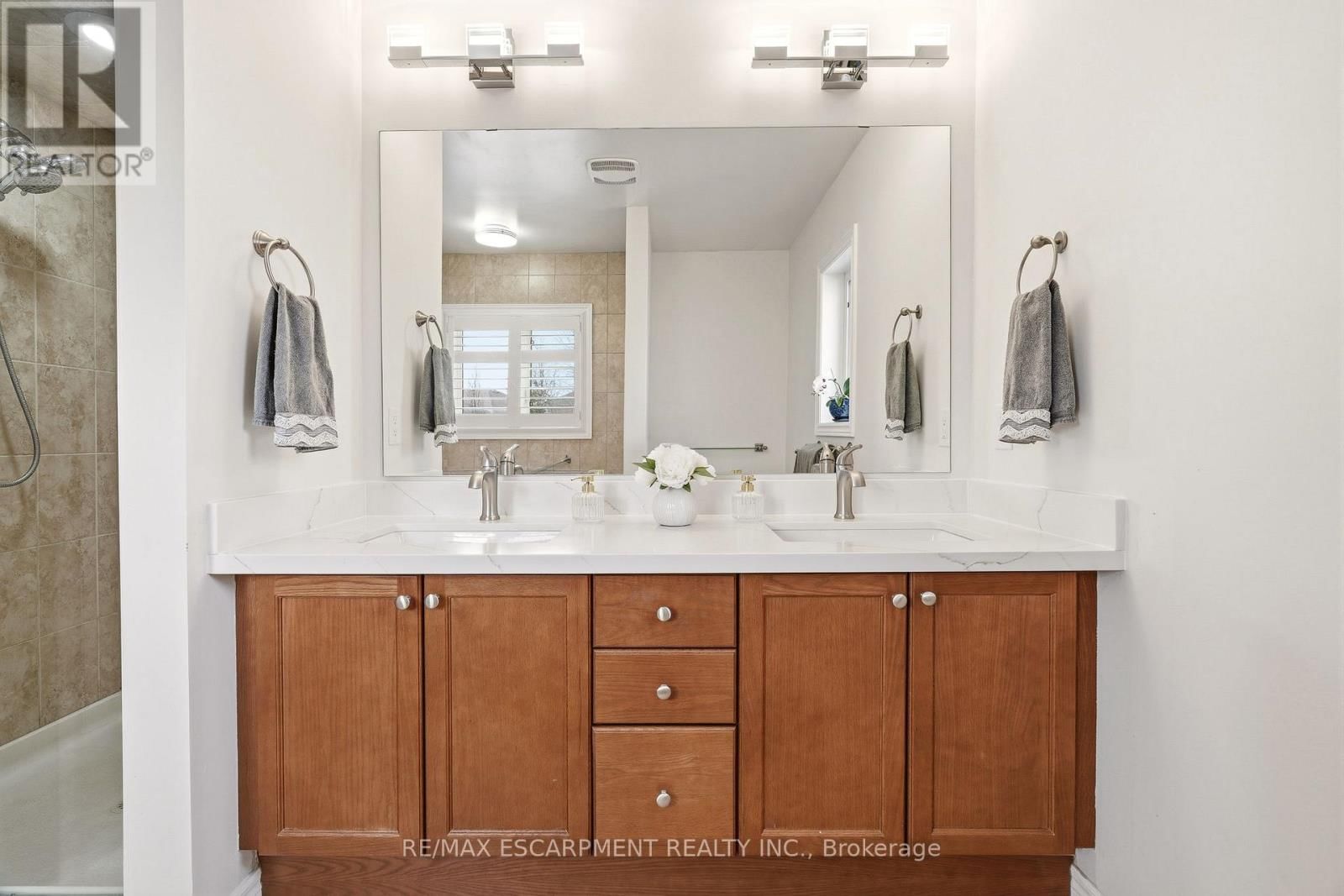 3133 HIRAM TERRACE Image 23