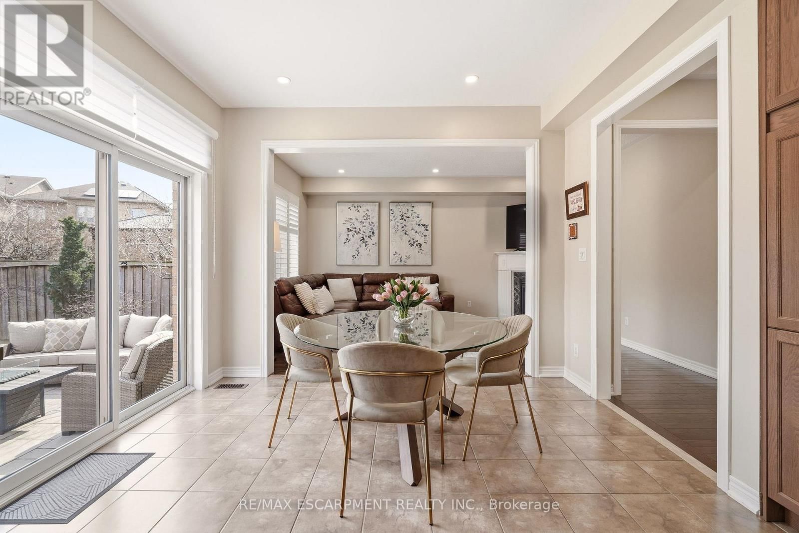 3133 HIRAM TERRACE Image 8