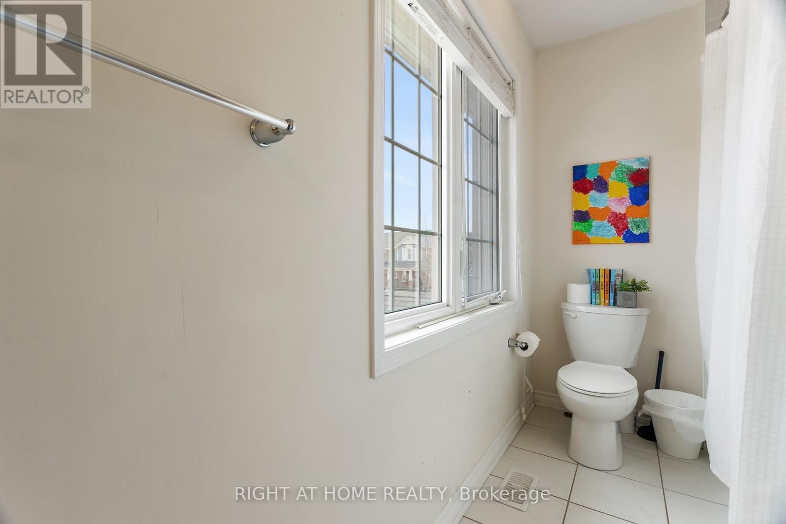 1550 GAINER CRESCENT Image 23