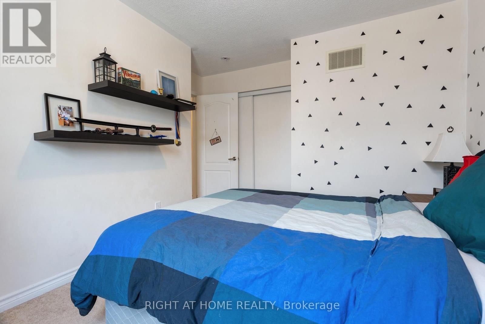 1550 GAINER CRESCENT Image 25