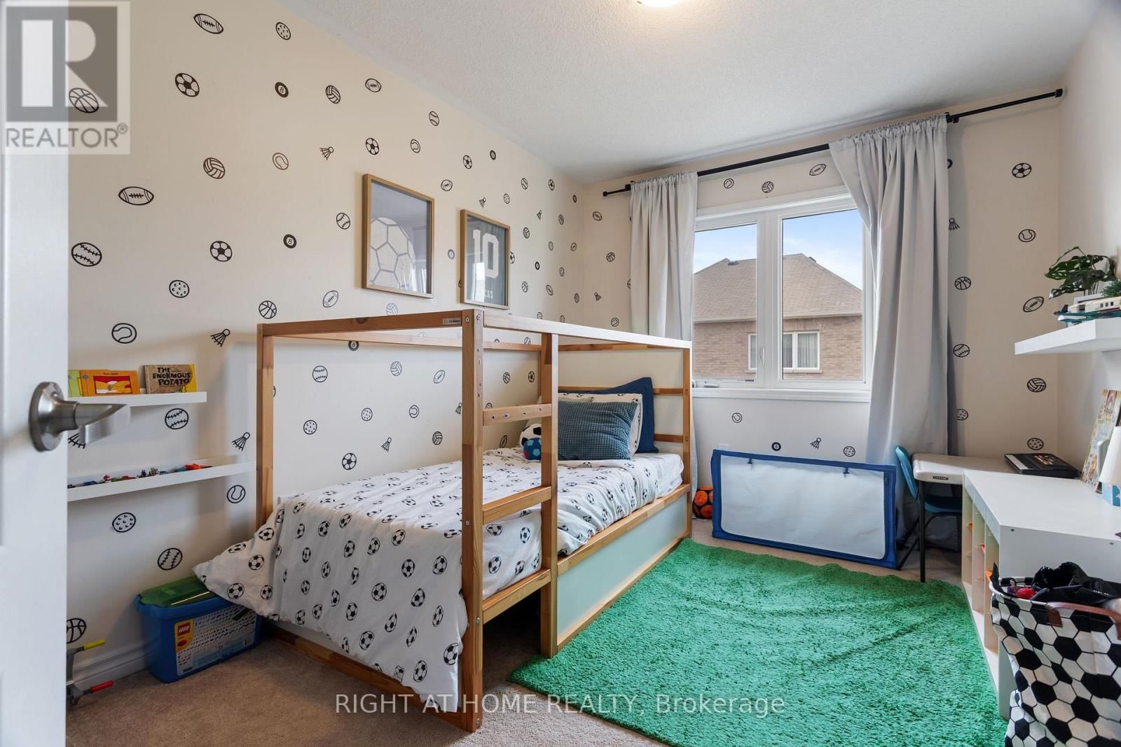 1550 GAINER CRESCENT Image 27