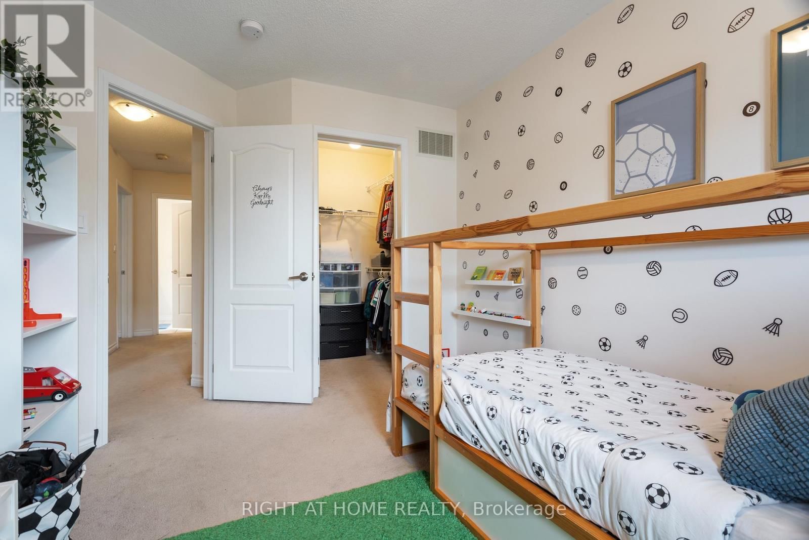 1550 GAINER CRESCENT Image 28