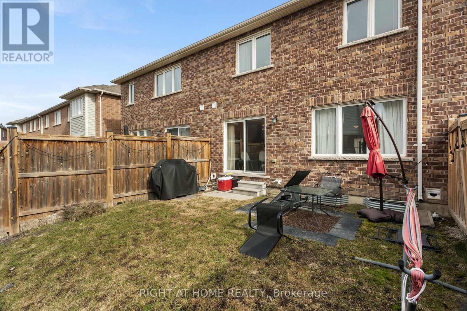 1550 GAINER CRESCENT Image 39