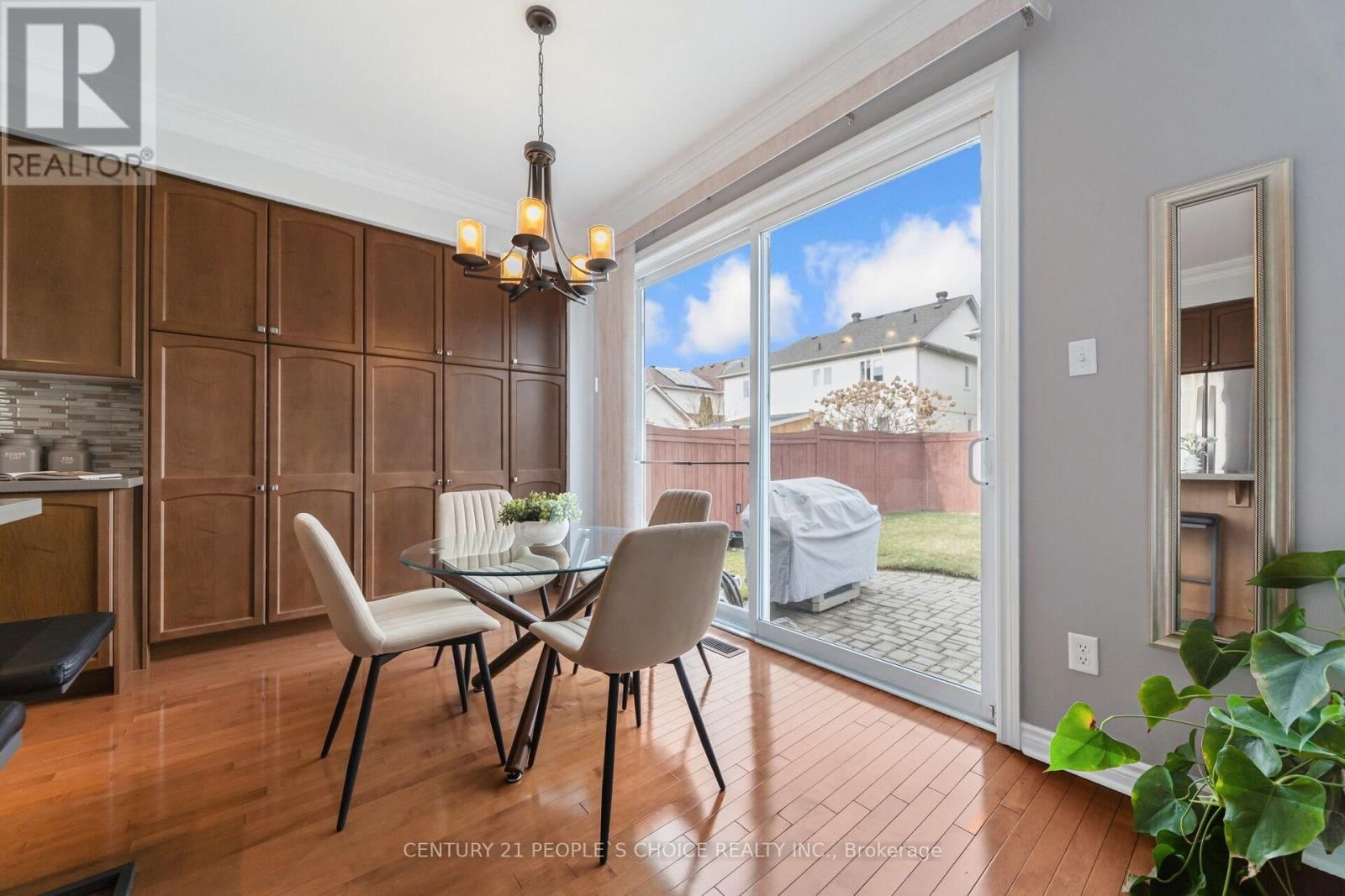 7107 APPLETREE LANE Image 16