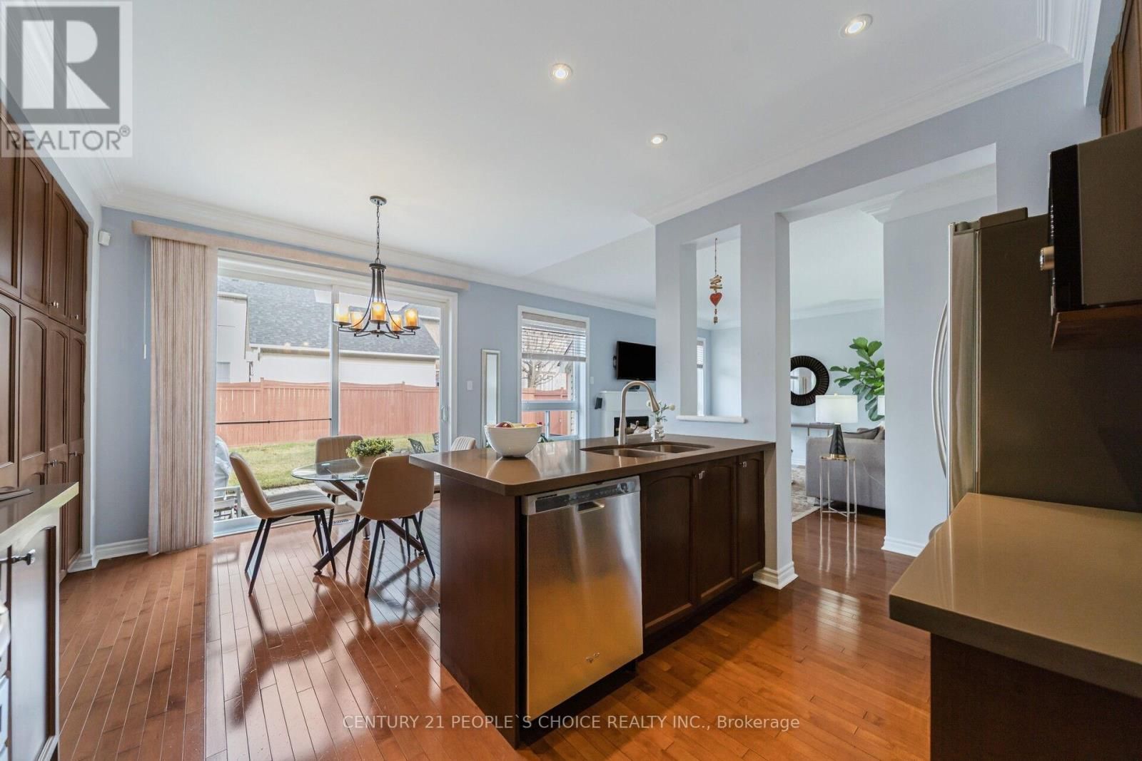 7107 APPLETREE LANE Image 18