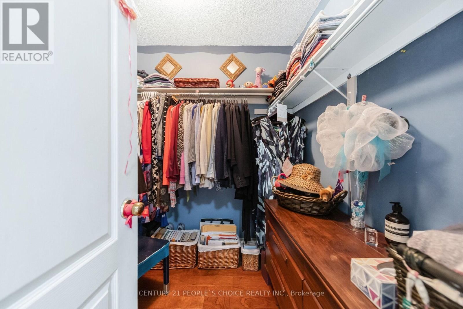 7107 APPLETREE LANE Image 28